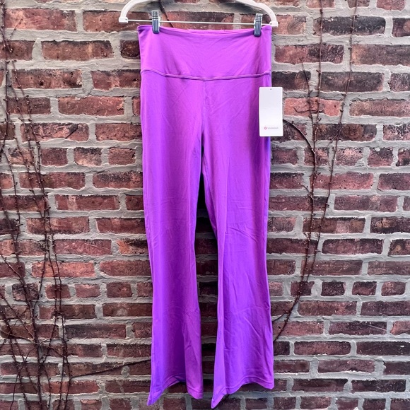 NEW Lululemon Size 10 Groove Super High Rise Flared Pant *Nulu Moonlit Magenta - Picture 4 of 10